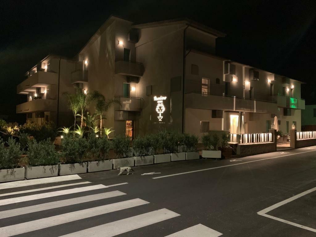Hotel Rombino Fonteblanda Exterior photo