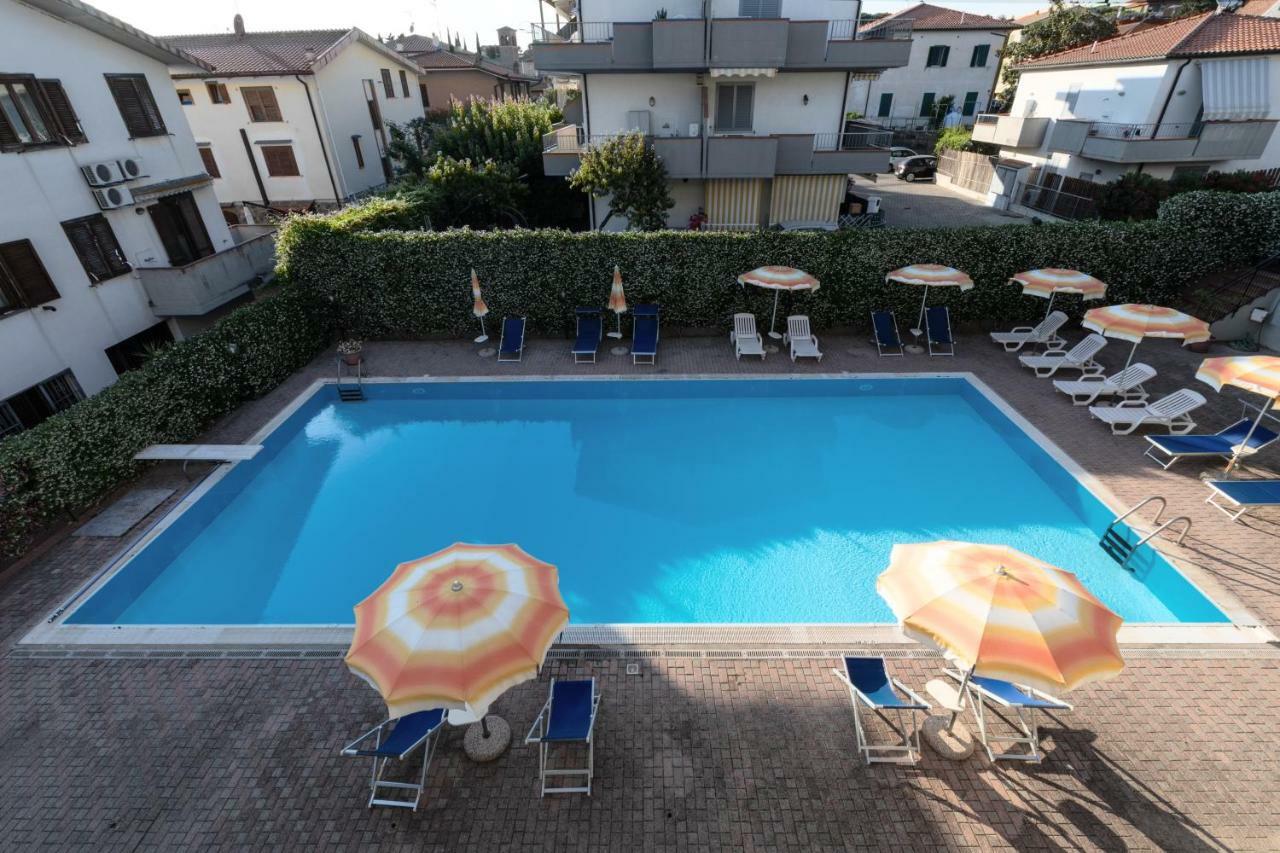 Hotel Rombino Fonteblanda Exterior photo